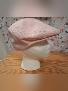 NWT Y2K  Kangol Tropic 504 Ventair Pepto Pink Unisex Golfer Beret Hat Cap SZ S